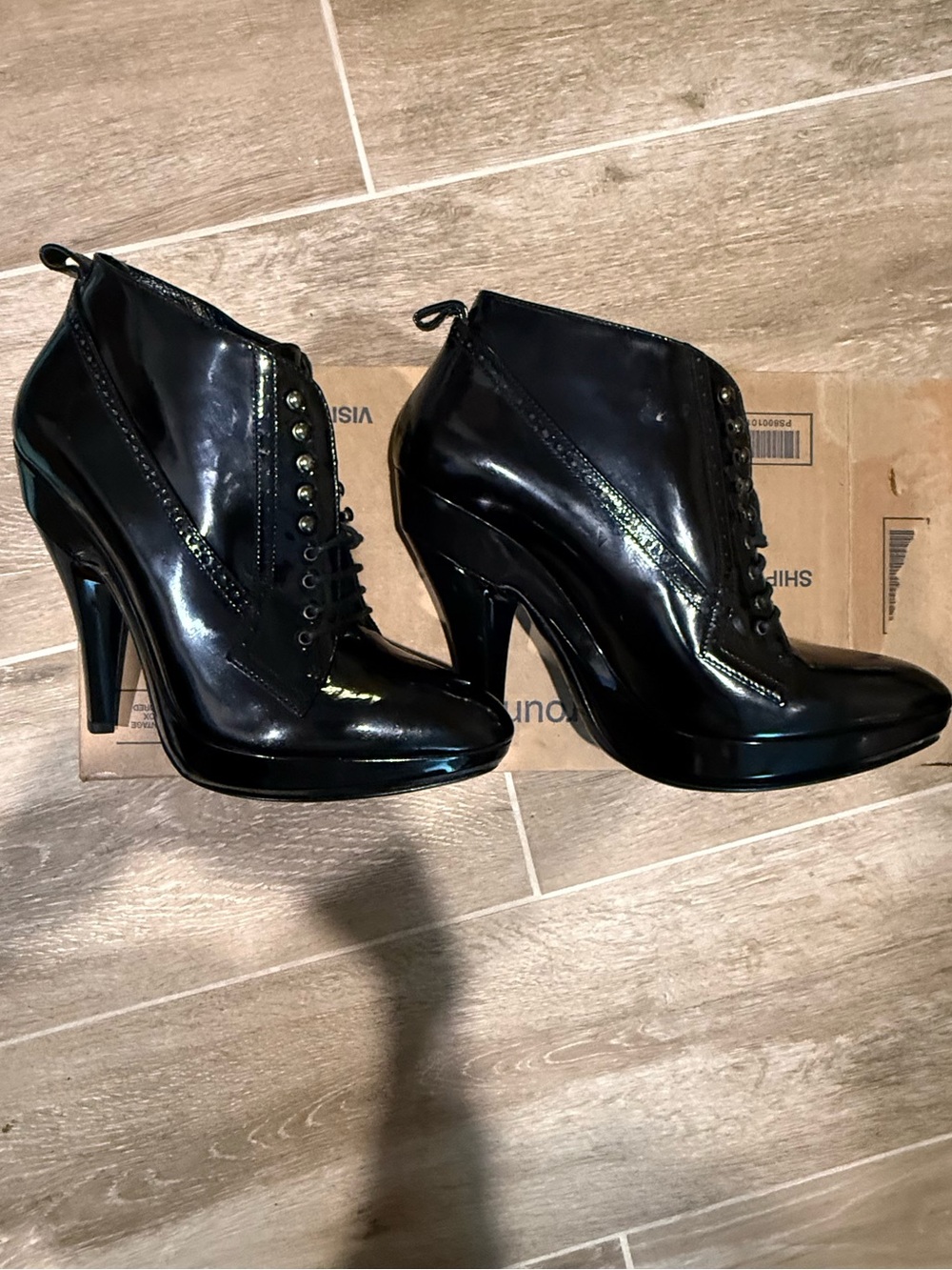 Burberry Prorsum Black Patent Leather Lace-Up Boot 40.5 / 8 - 8.5 US RARE - Picture 4 of 9